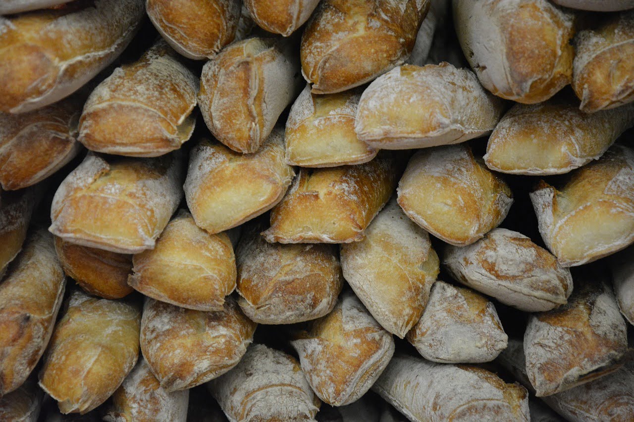 dream meaning Crisp bread