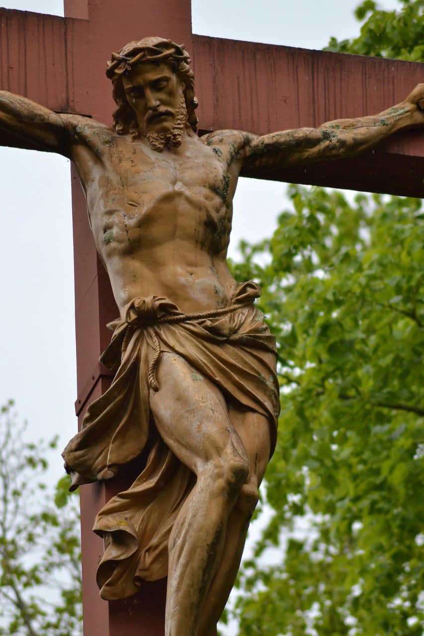 dream meaning Crucified