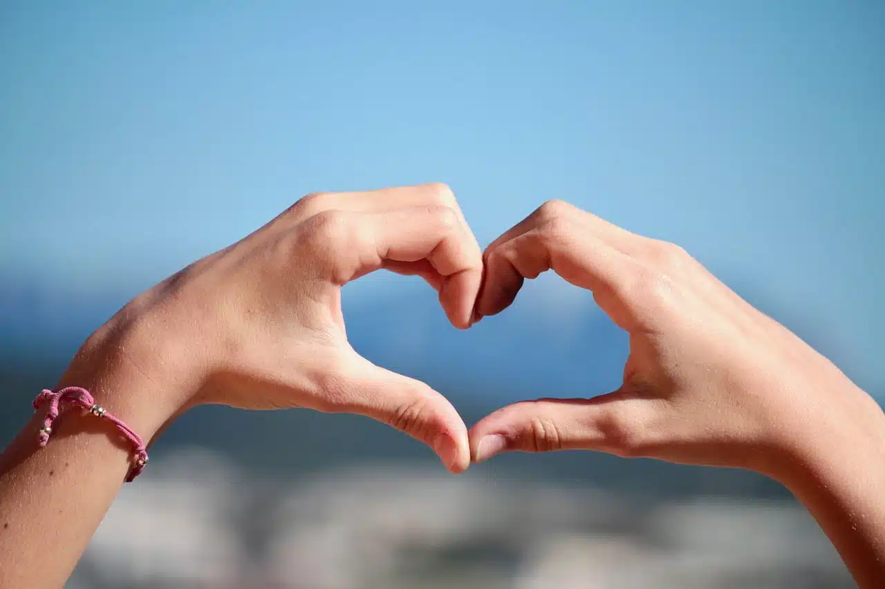 dream meaning Fall in love