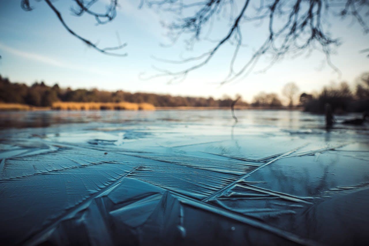 dream meaning Freezing