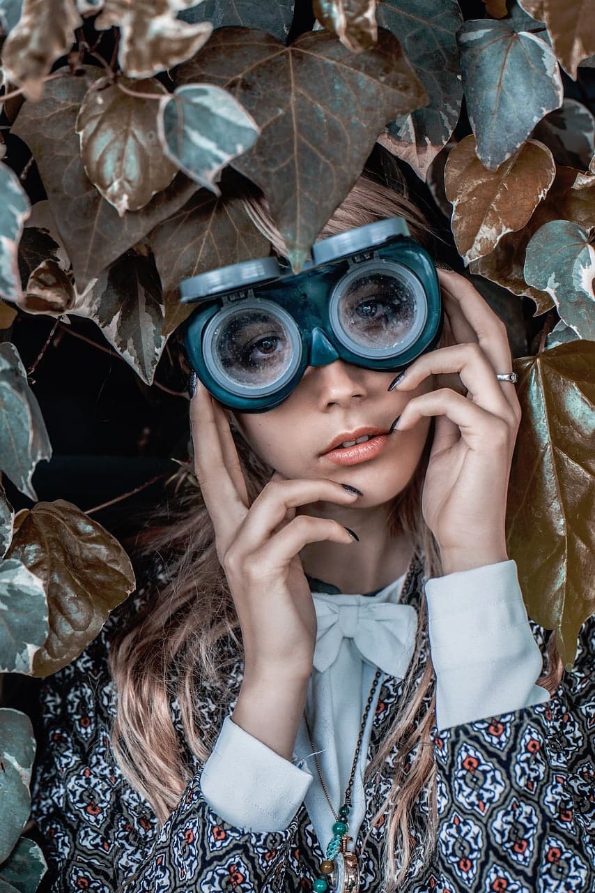 dream meaning Goggles
