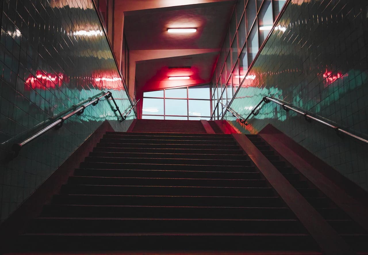 dream meaning Hall