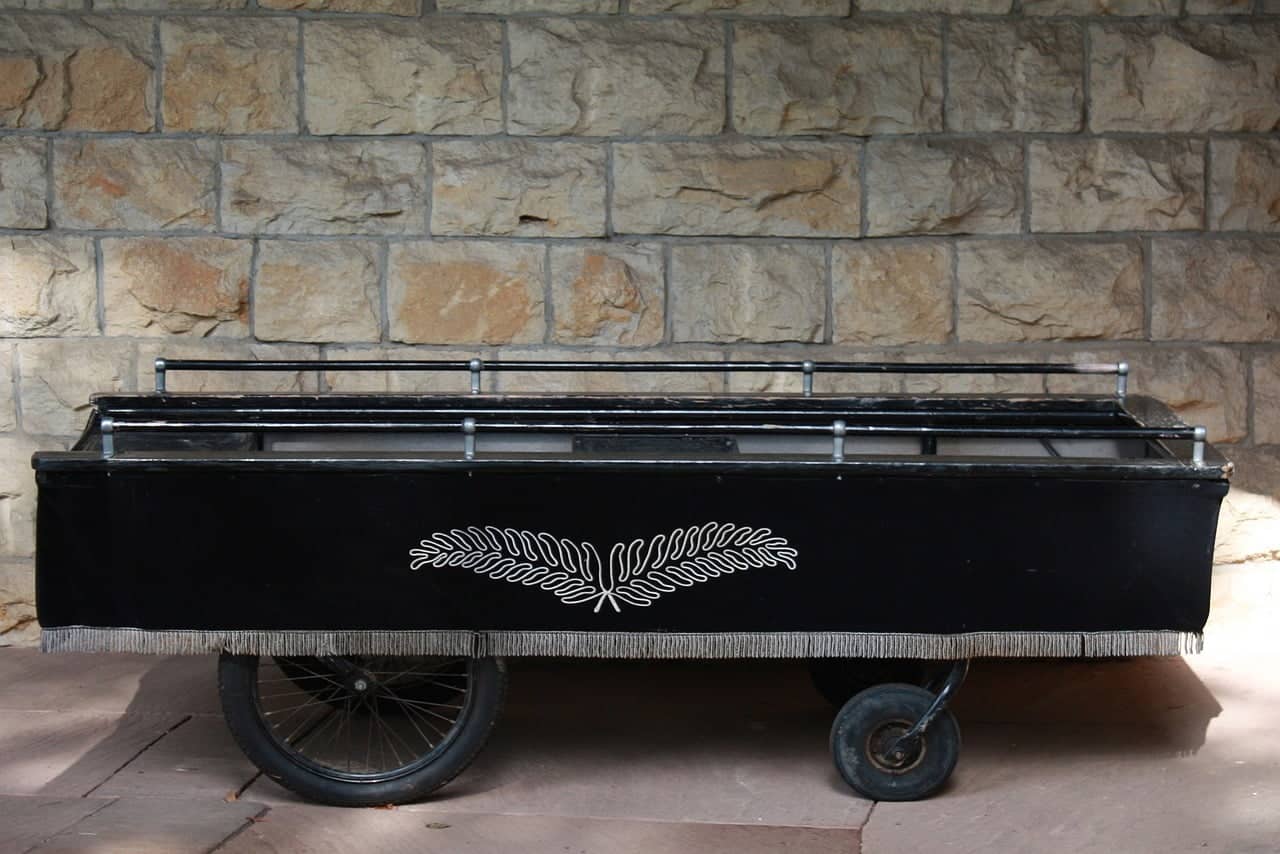 dream meaning Hearse