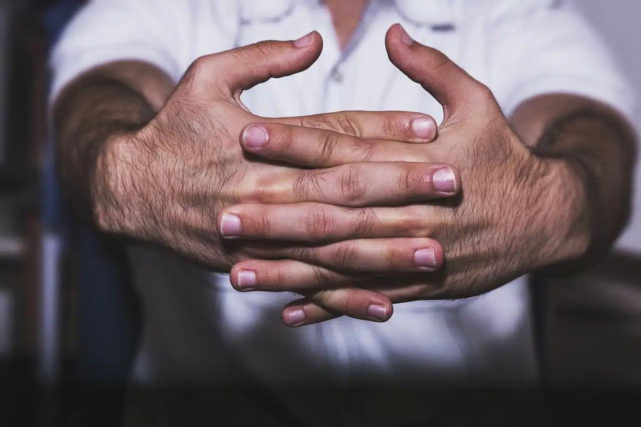 dream meaning Knuckle