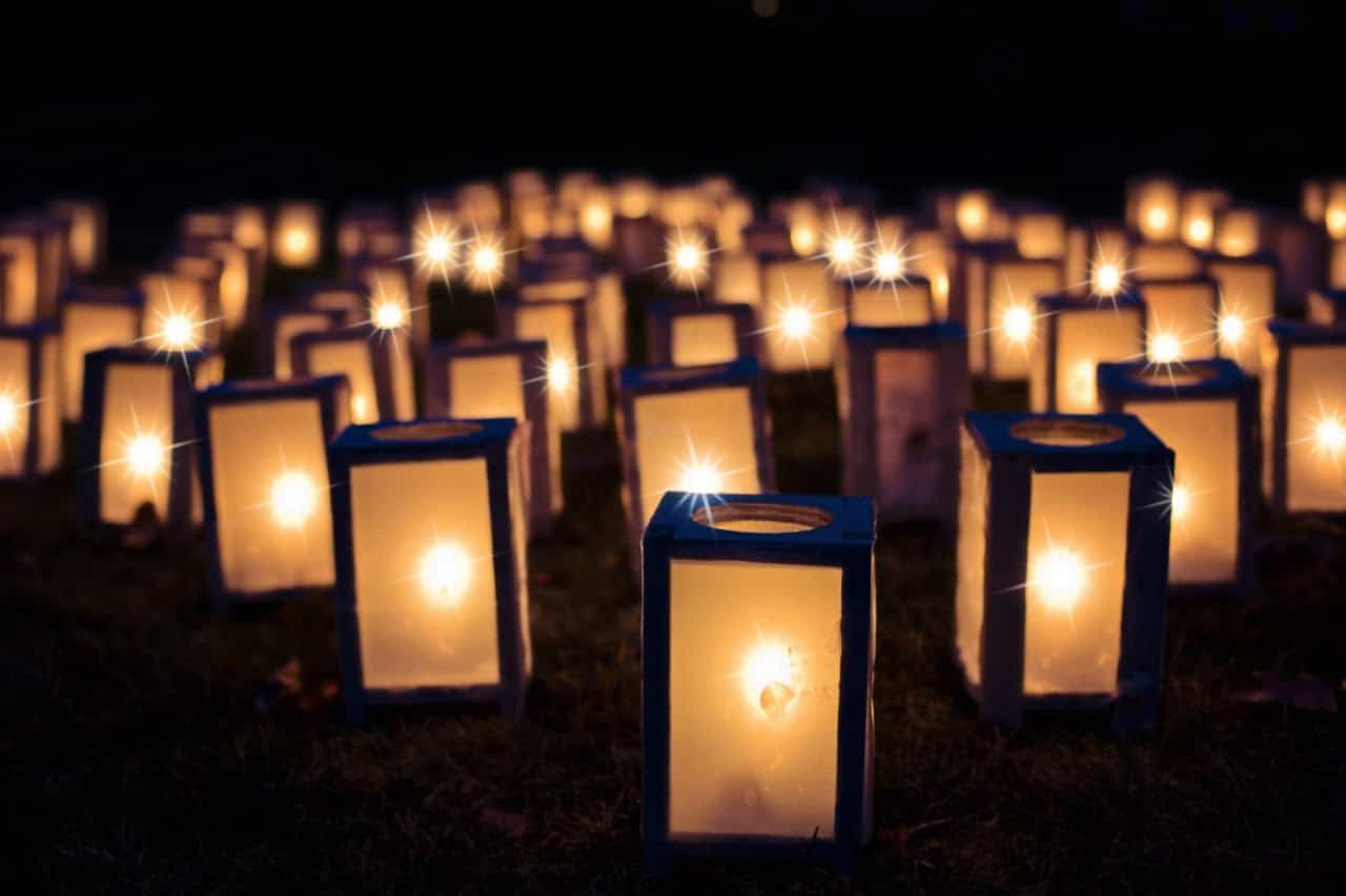 dream meaning Lantern