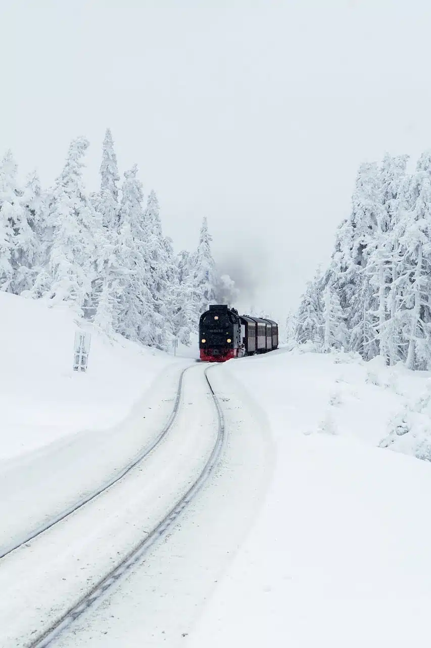 dream meaning Locomotive