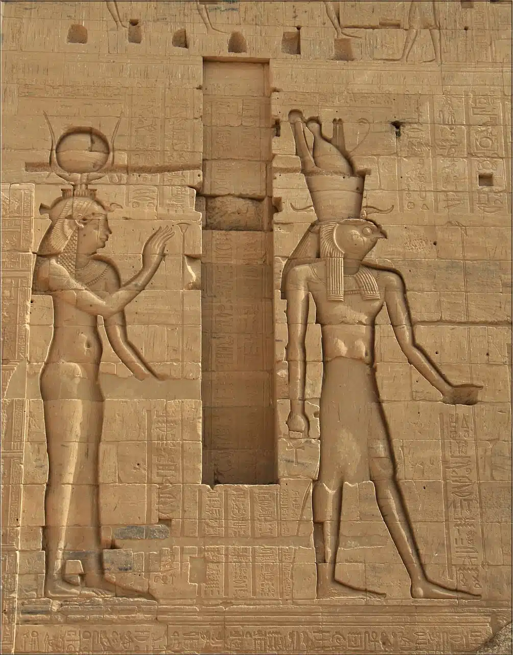 dream meaning Low relief