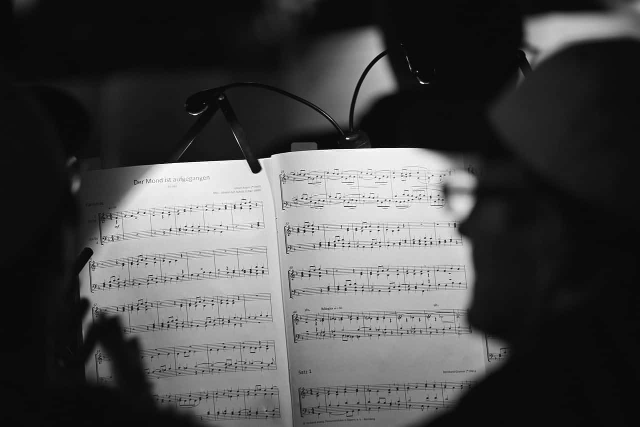 dream meaning Night music