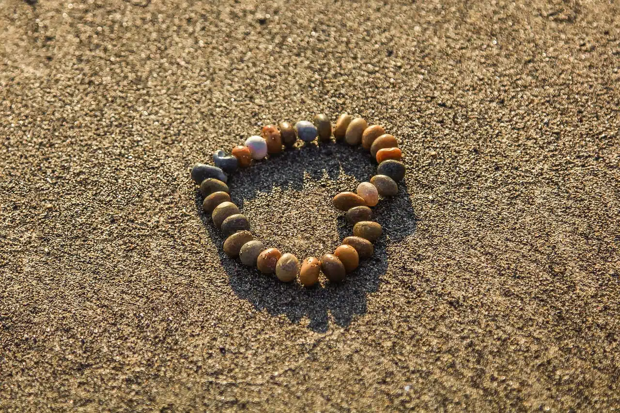 dream meaning Pebbles