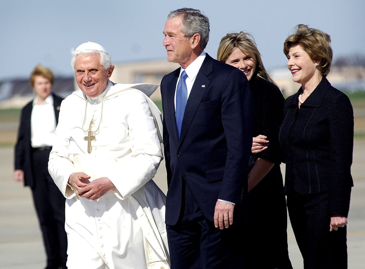 dream meaning Pope