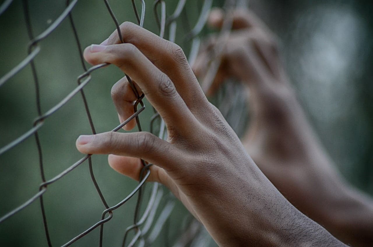 dream meaning Prisoner