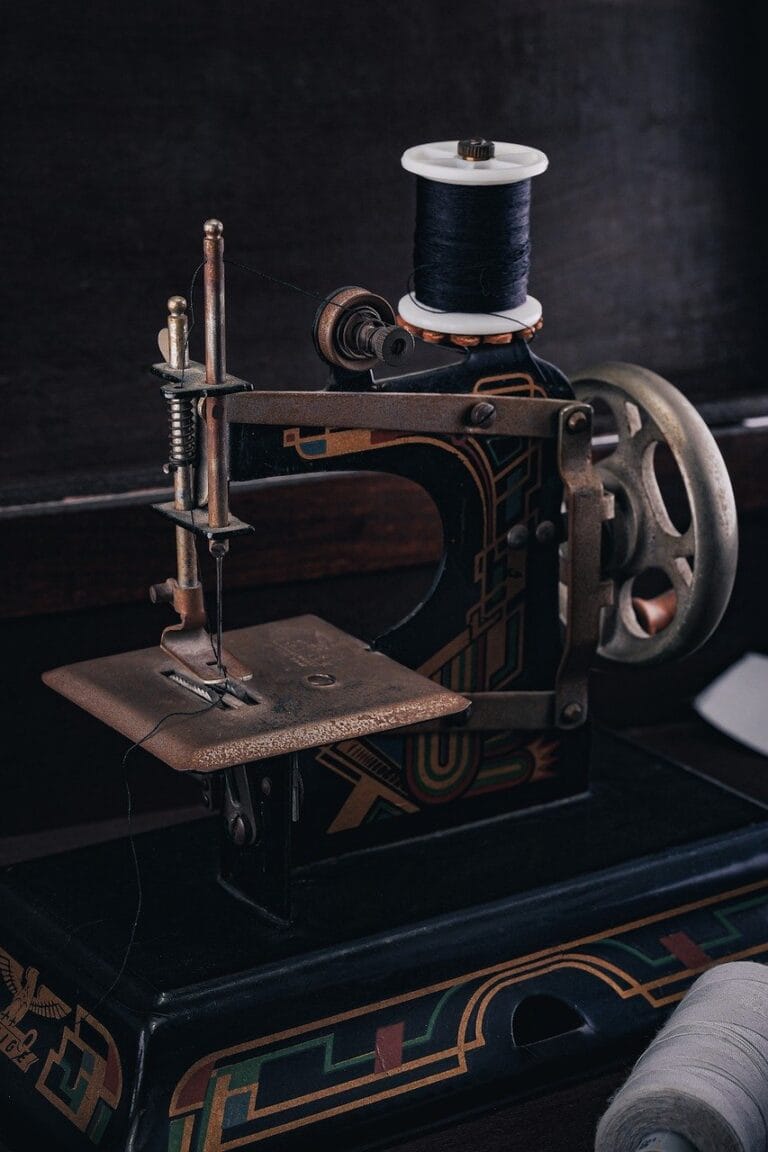 Sewing machine Dream meaning