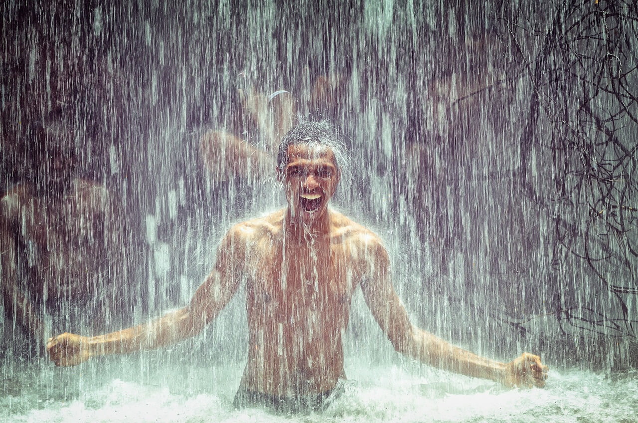 dream meaning Shower