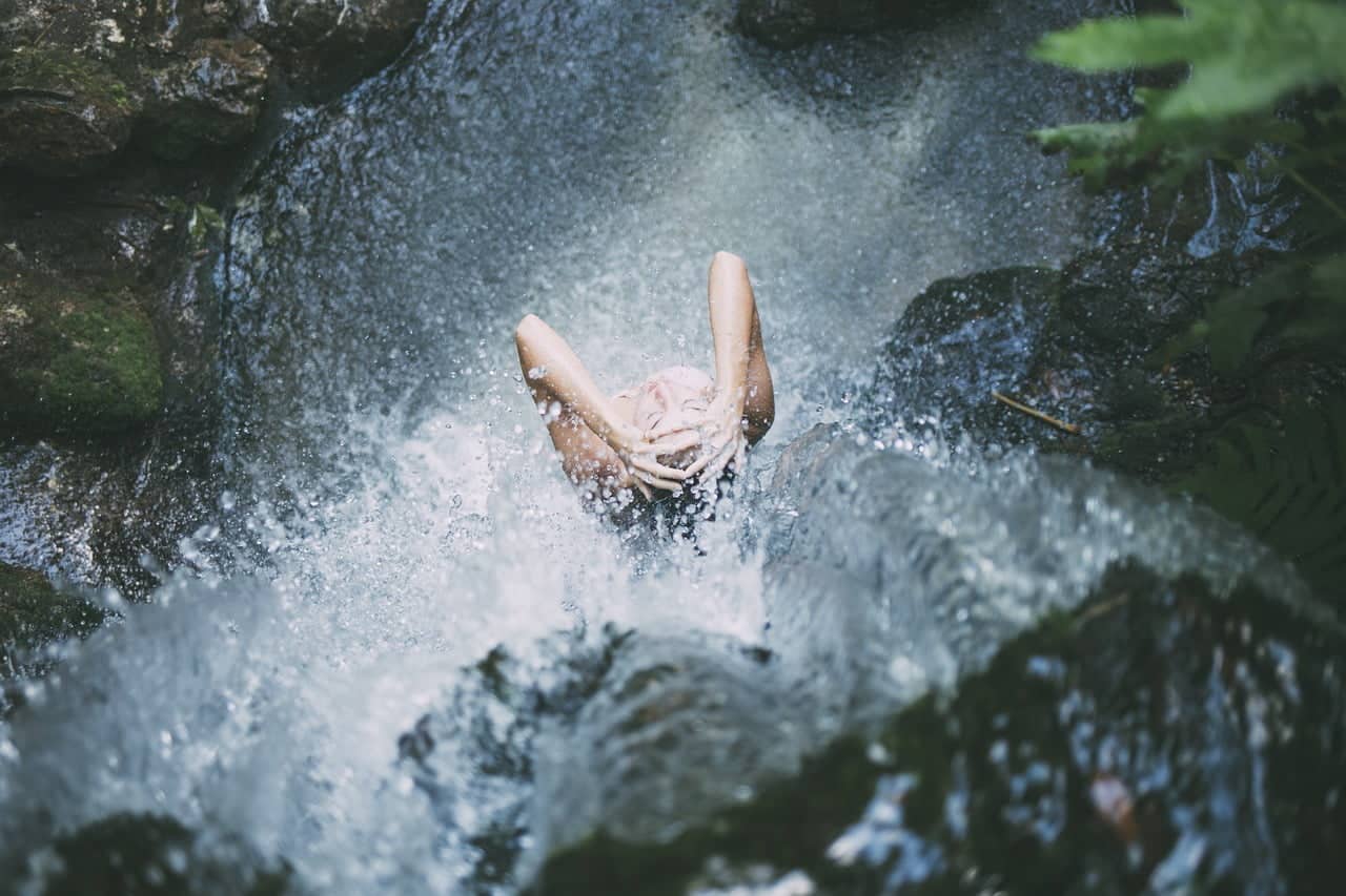 dream meaning Showers