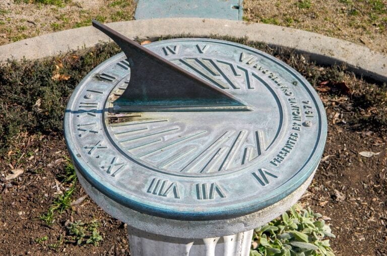 Sundial Dream meaning