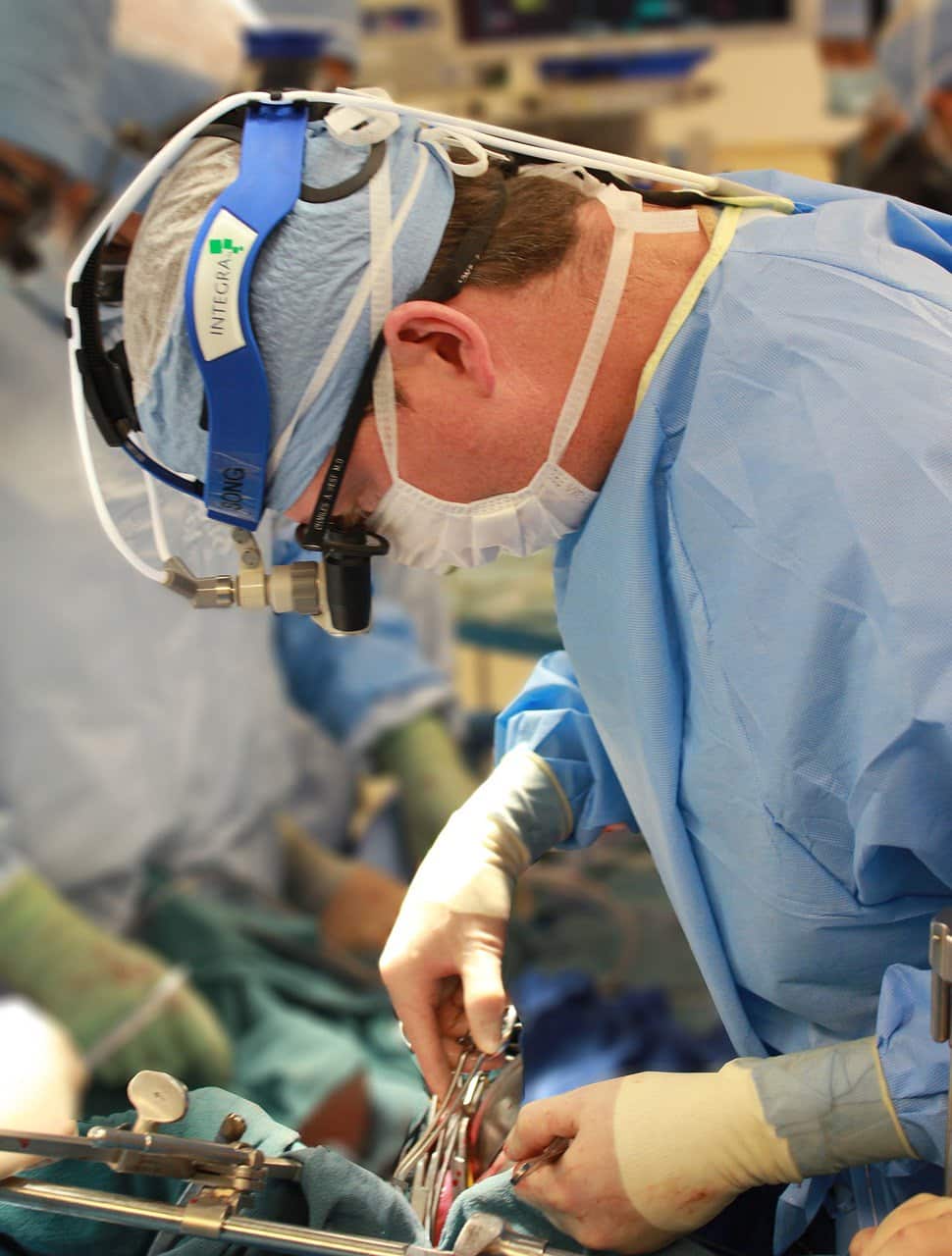 dream meaning Surgeon