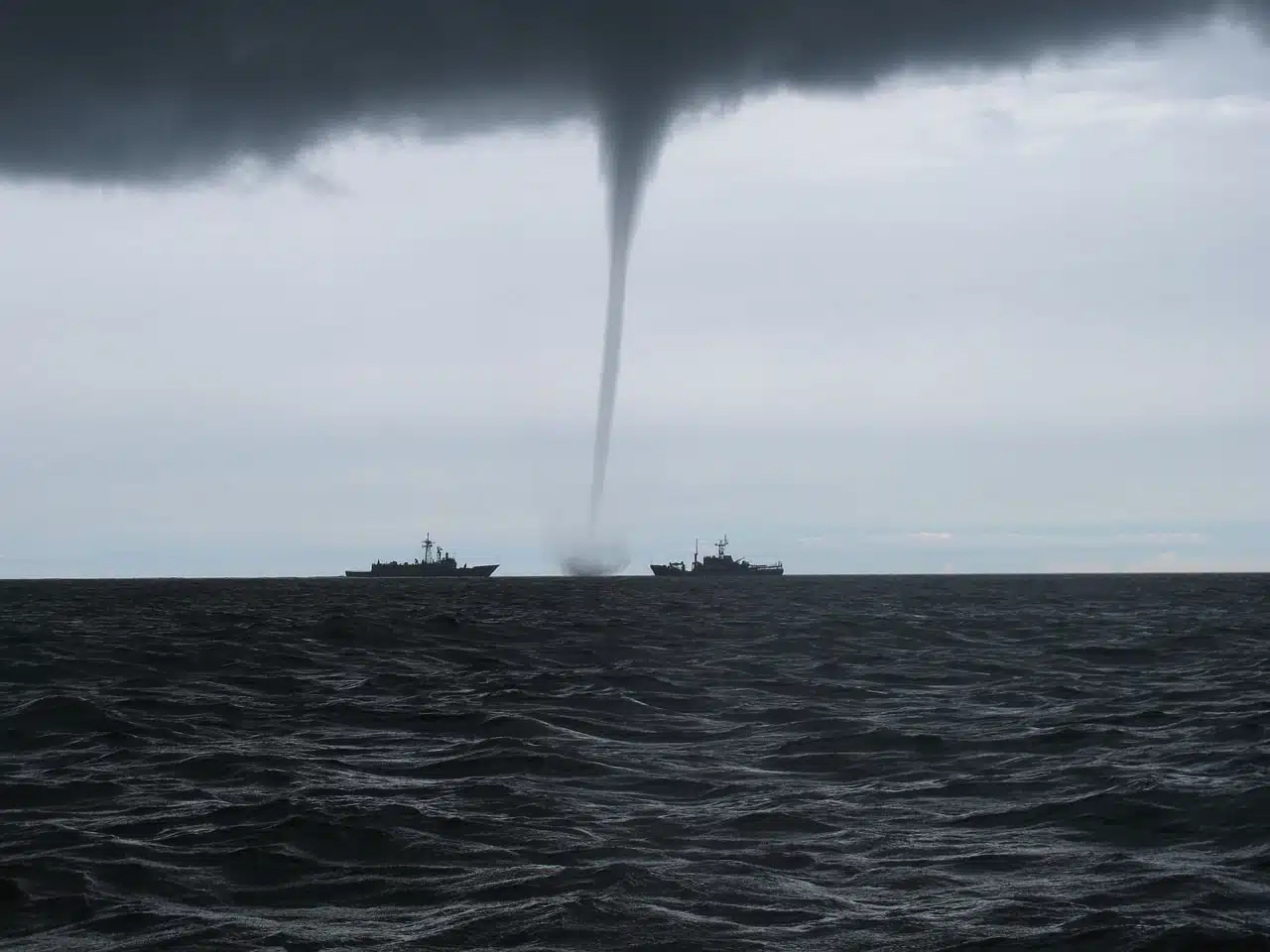 dream meaning Tornado