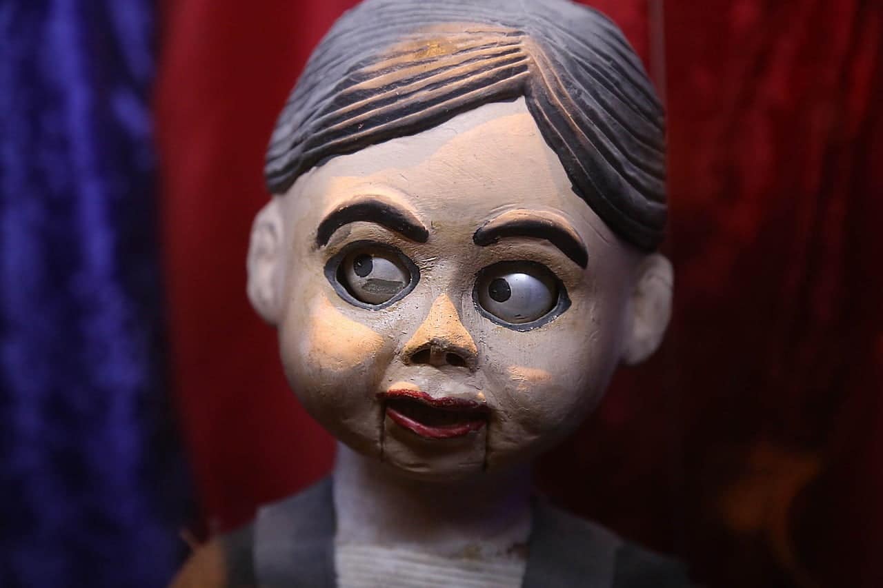 dream meaning Ventriloquist