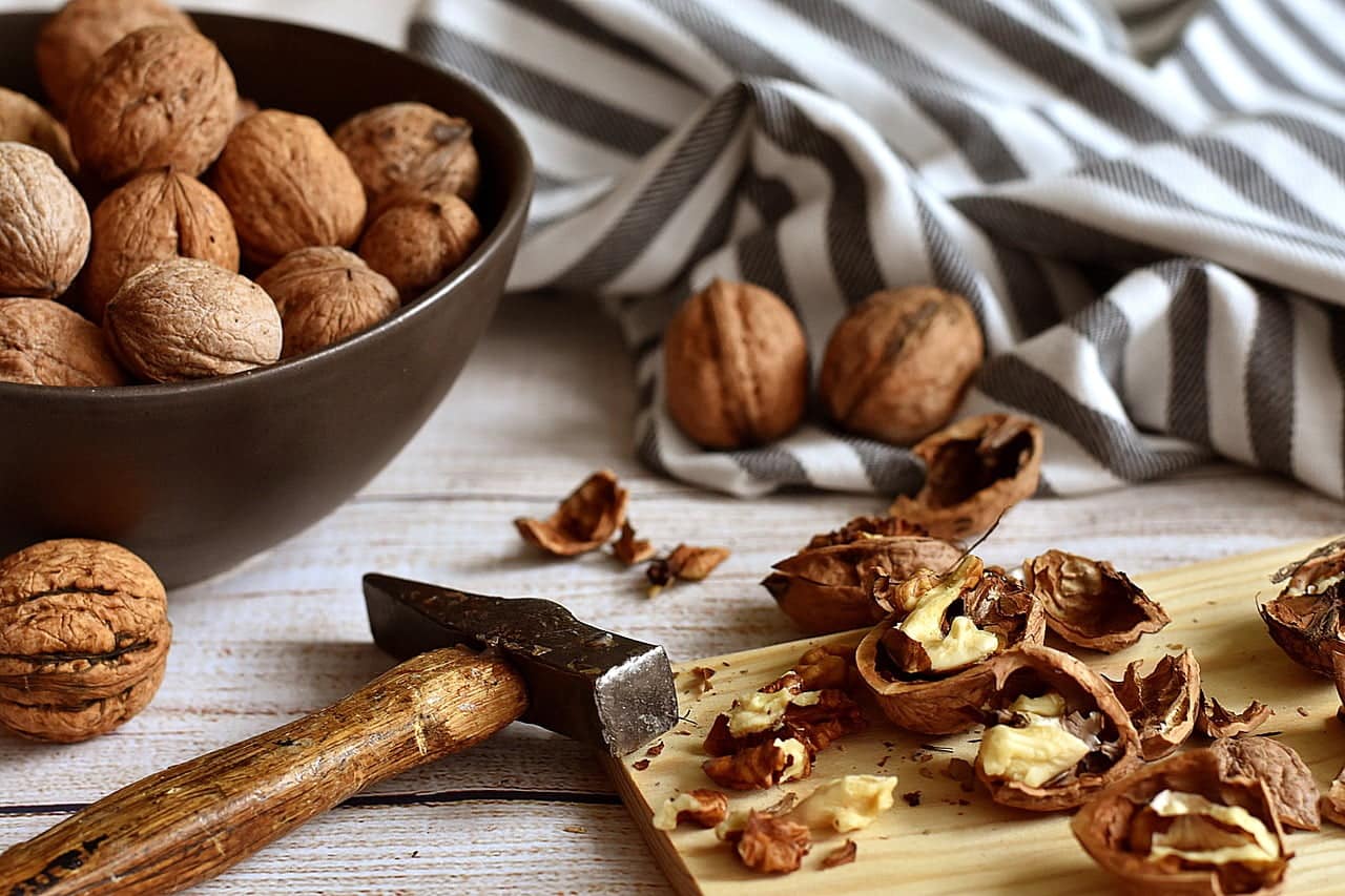 dream meaning Walnut