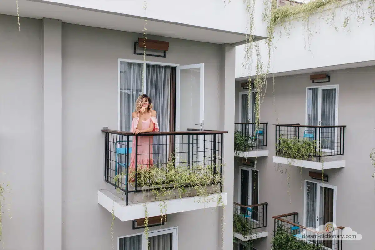 dream meaning Balcony