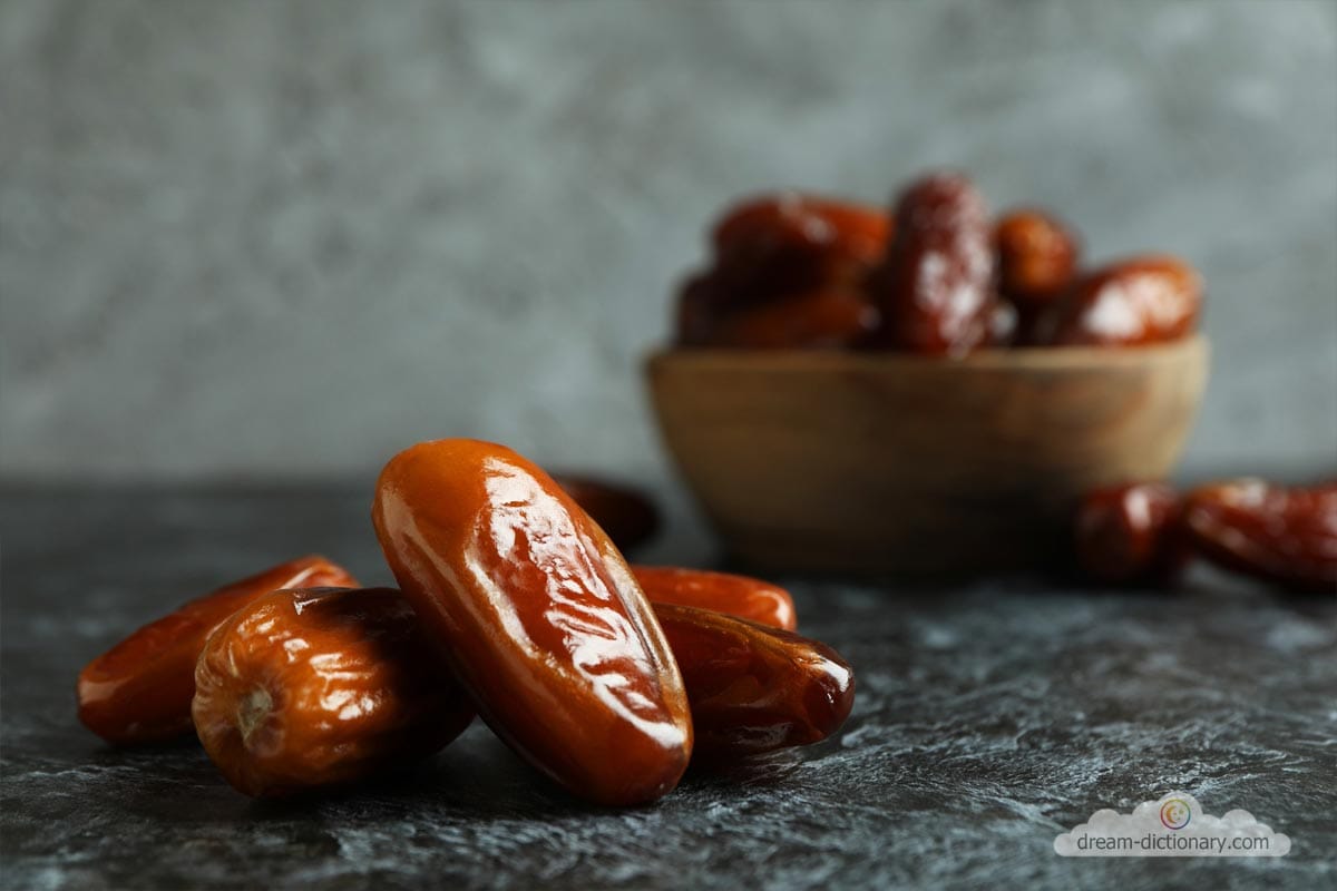 Date (fruit) Dream meaning