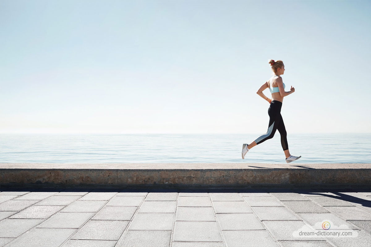 dream meaning Running