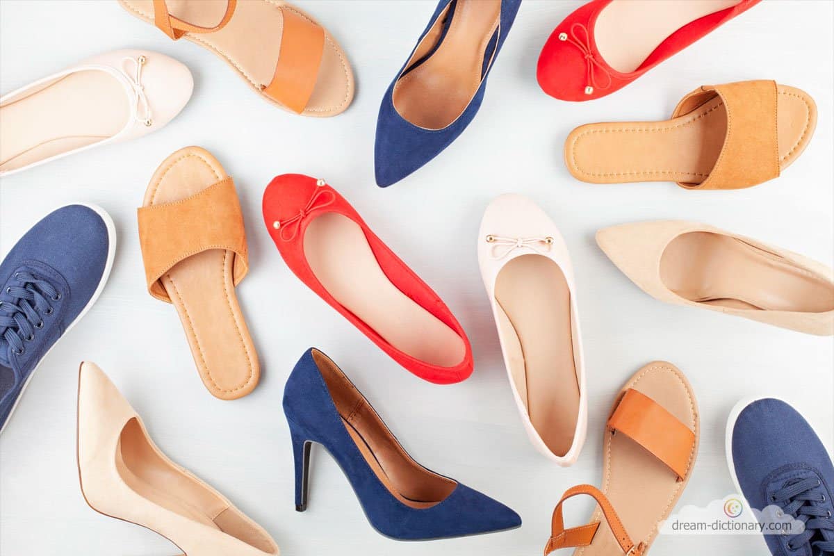 dream meaning Shoes